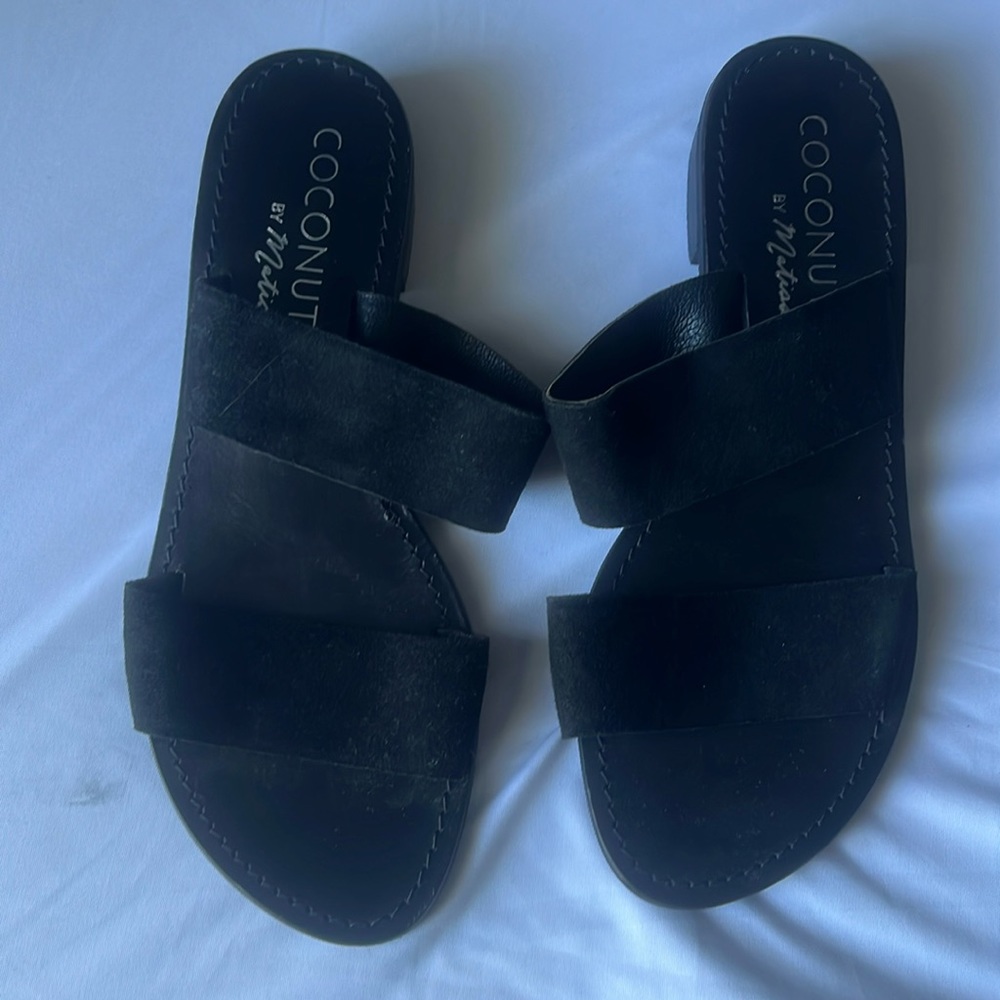 Coconuts by Matisse Sandal